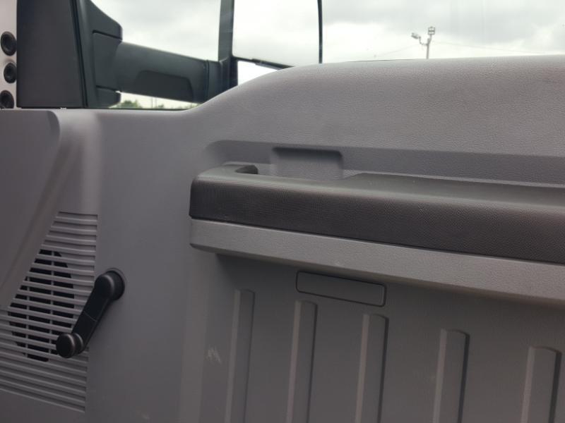 Ford F-650 Regular Cab 2WD DRW 2016