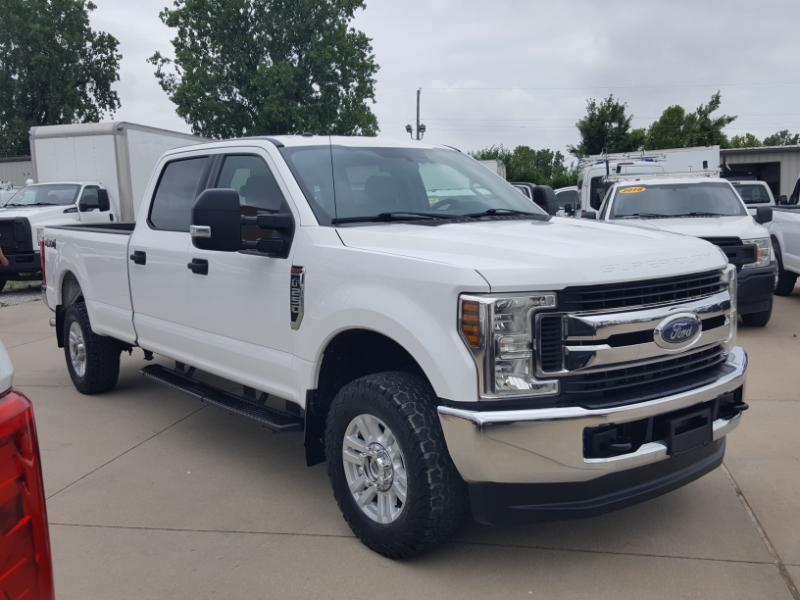 Ford F-250 SD XLT Crew Cab Long Bed 4WD 2019