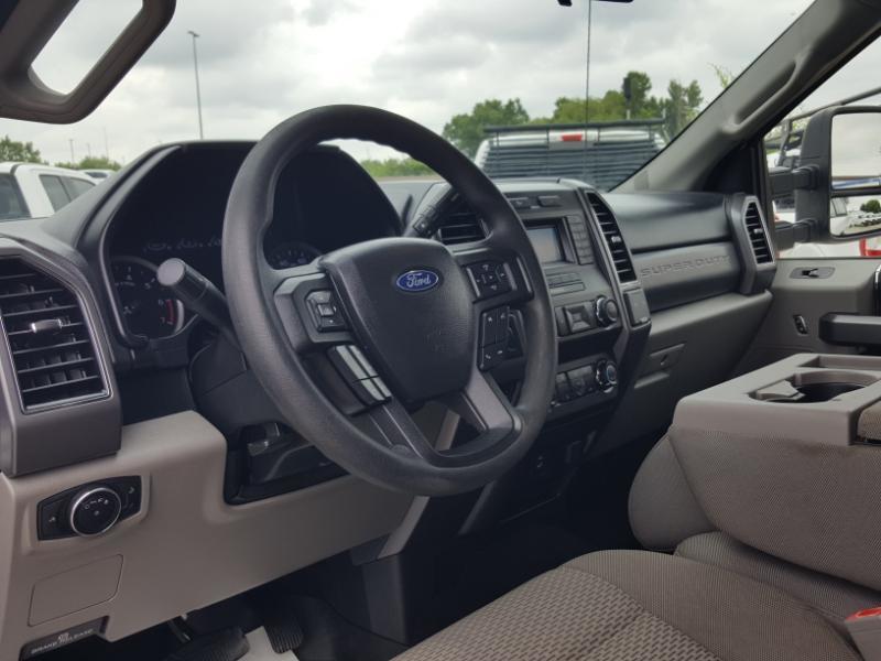 Ford F-250 SD XLT Crew Cab Long Bed 4WD 2019