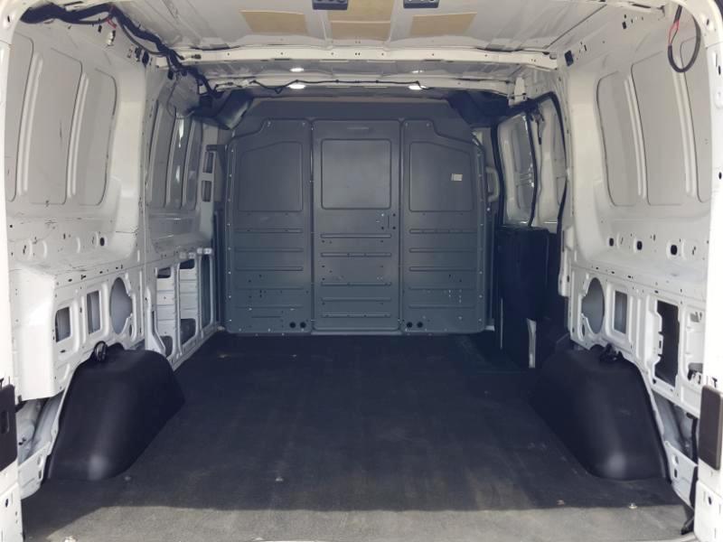 Ford Transit 150 Van Low Roof 60/40 Pass. 130-in. WB 2018
