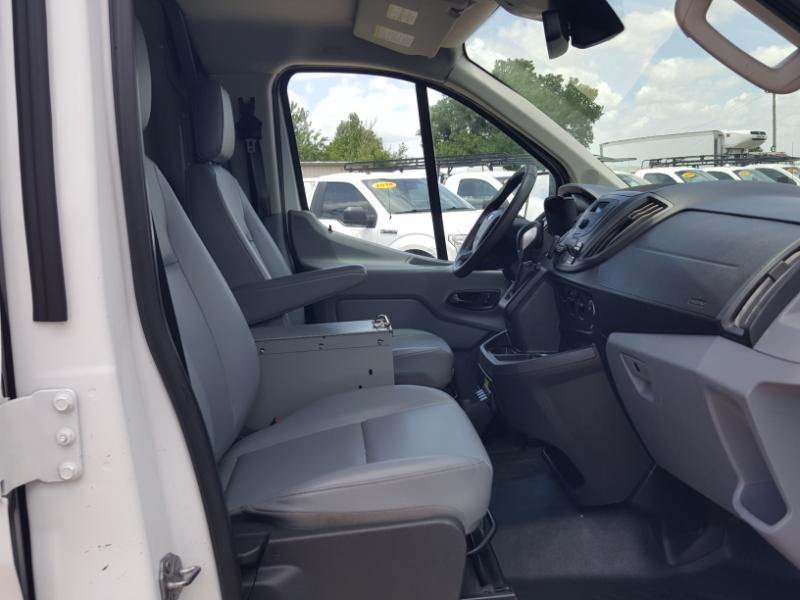Ford Transit 150 Van Low Roof 60/40 Pass. 130-in. WB 2018