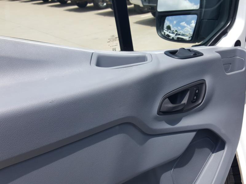 Ford Transit 150 Van Low Roof 60/40 Pass. 130-in. WB 2018
