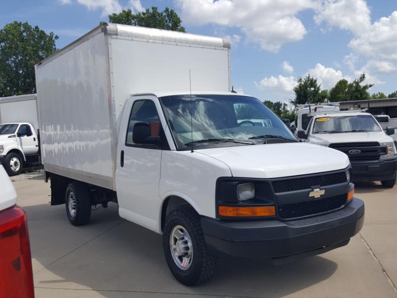 Chevrolet Express G3500 139" 2015