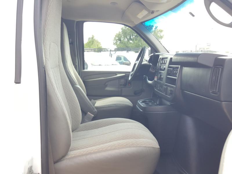 Chevrolet Express G3500 139" 2015