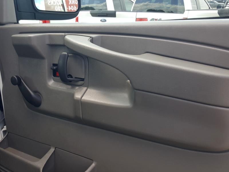 Chevrolet Express G3500 139" 2015