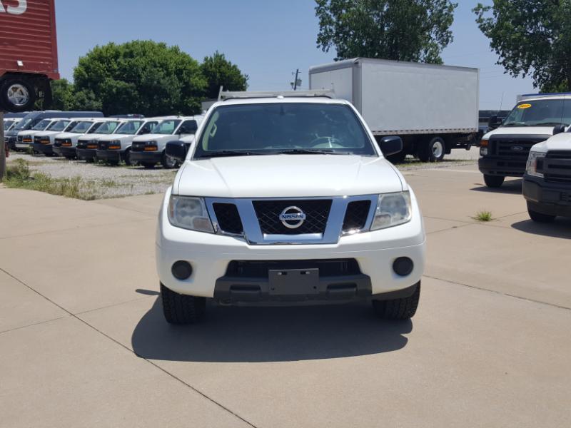 Nissan Frontier SV King Cab 4X4 V6 2015