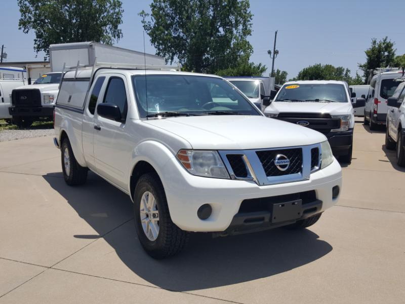 Nissan Frontier SV King Cab 4X4 V6 2015