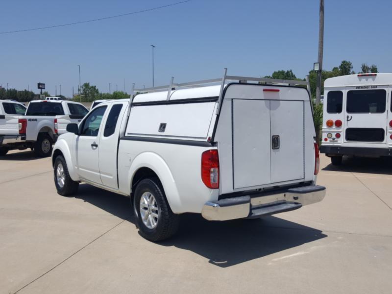 Nissan Frontier SV King Cab 4X4 V6 2015
