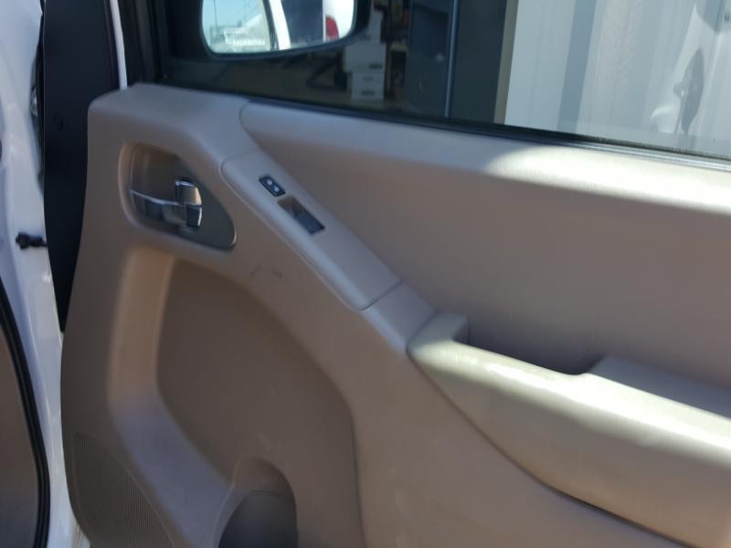 Nissan Frontier SV King Cab 4X4 V6 2015
