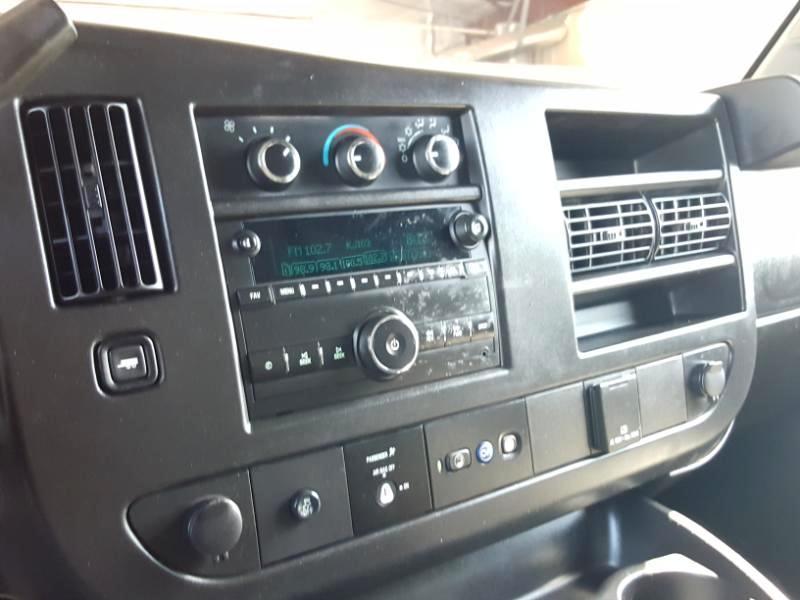 Chevrolet Express G4500 177" 2023