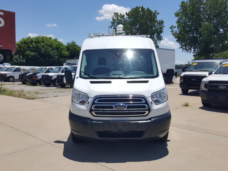 Ford Transit 250 Van Med. Roof w/Sliding Pass. 148-in. WB 2017