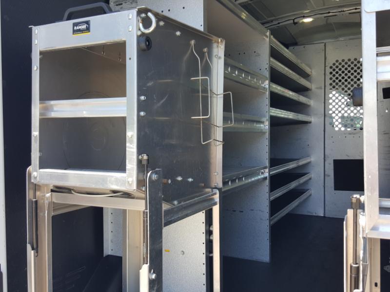 Ford Transit 250 Van Med. Roof w/Sliding Pass. 148-in. WB 2017