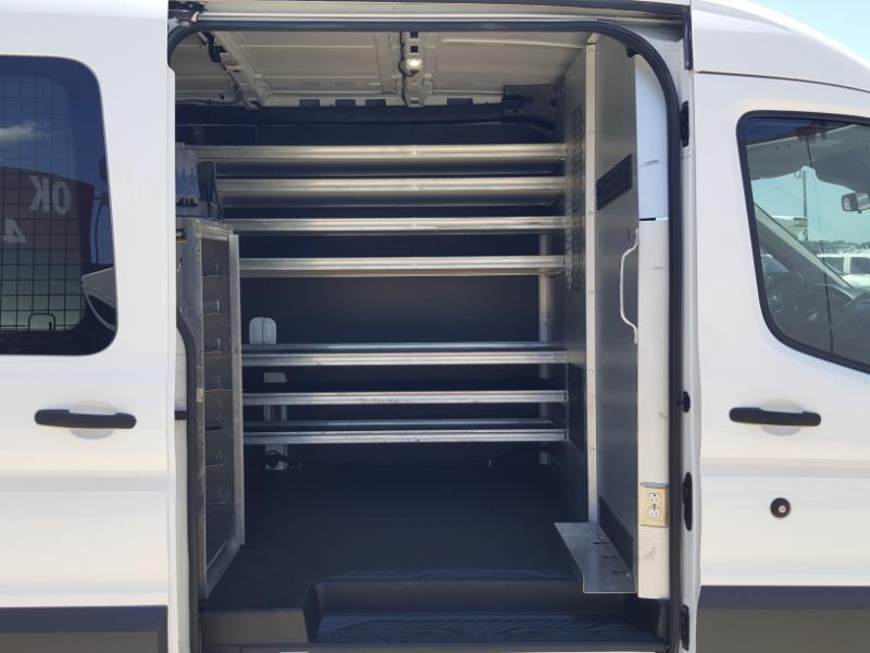 Ford Transit 250 Van Med. Roof w/Sliding Pass. 148-in. WB 2017