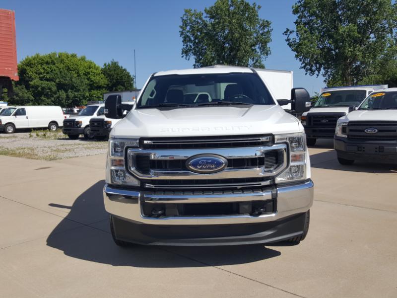 Ford F-250 SD XLT Crew Cab 4WD 2021