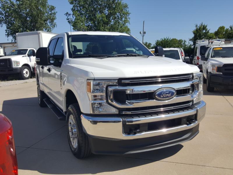 Ford F-250 SD XLT Crew Cab 4WD 2021
