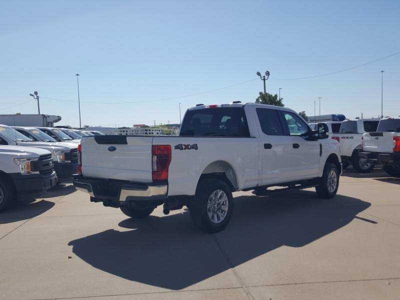 Ford F-250 SD XLT Crew Cab 4WD 2021