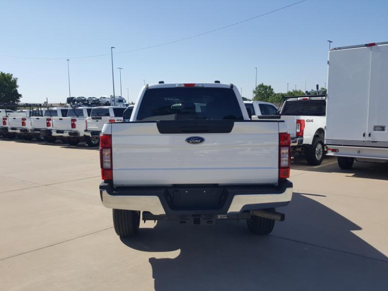 Ford F-250 SD XLT Crew Cab 4WD 2021
