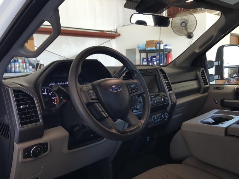 Ford F-250 SD XLT Crew Cab 4WD 2021
