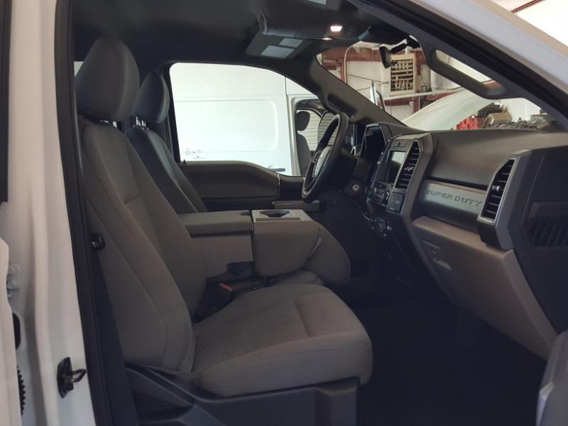 Ford F-250 SD XLT Crew Cab 4WD 2021