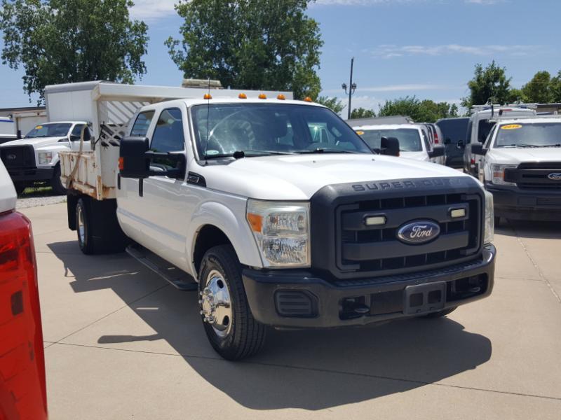 Ford F-350 SD XL Crew Cab Long Bed DRW 2WD 2012