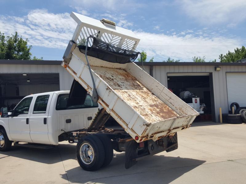 Ford F-350 SD XL Crew Cab Long Bed DRW 2WD 2012