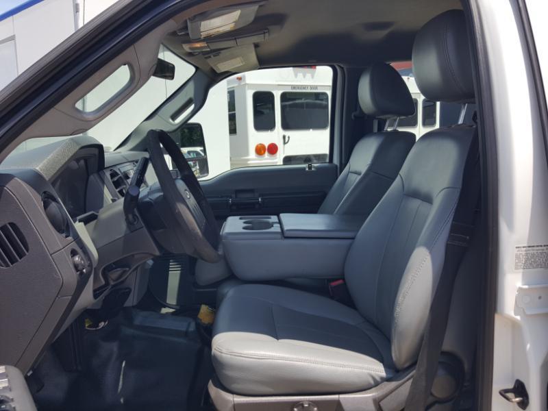 Ford F-350 SD XL Crew Cab Long Bed DRW 2WD 2012