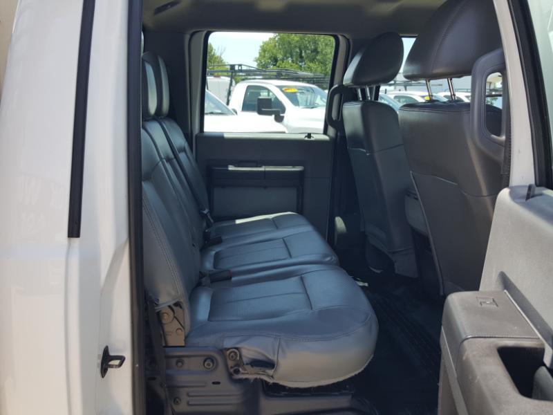 Ford F-350 SD XL Crew Cab Long Bed DRW 2WD 2012