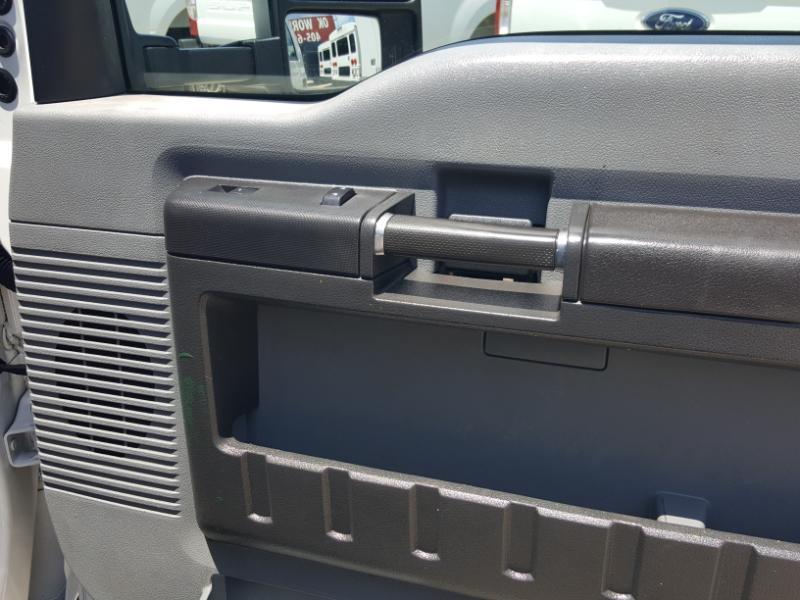 Ford F-350 SD XL Crew Cab Long Bed DRW 2WD 2012