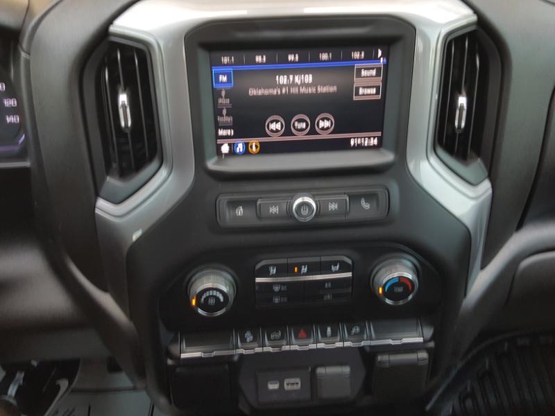 Chevrolet Silverado 2500HD Work Truck Double Cab Short Box 4WD 2022