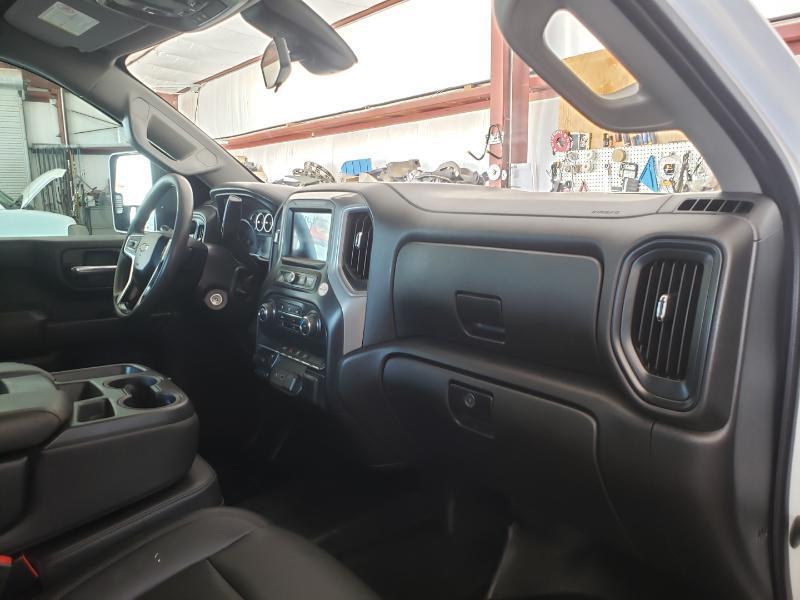 Chevrolet Silverado 2500HD Work Truck Crew Cab Long Box 4WD 2022