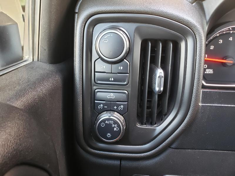 Chevrolet Silverado 2500HD Work Truck Crew Cab Long Box 4WD 2022