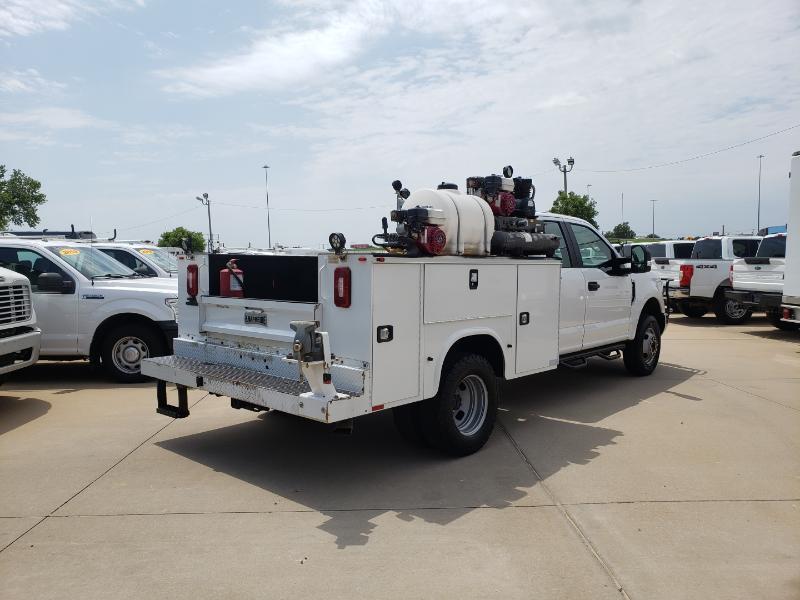 Ford F-350 SD XL SuperCab Long Bed DRW 4WD 2018