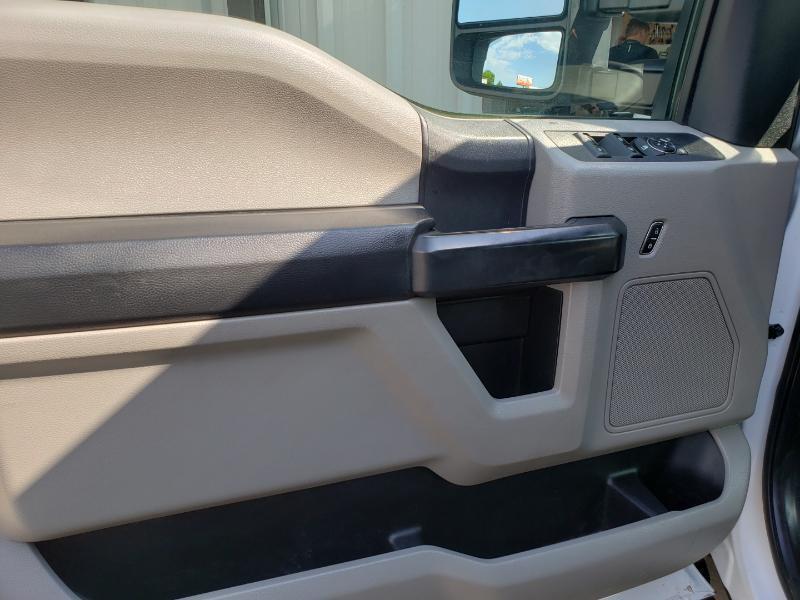 Ford F-350 SD XL SuperCab Long Bed DRW 4WD 2018