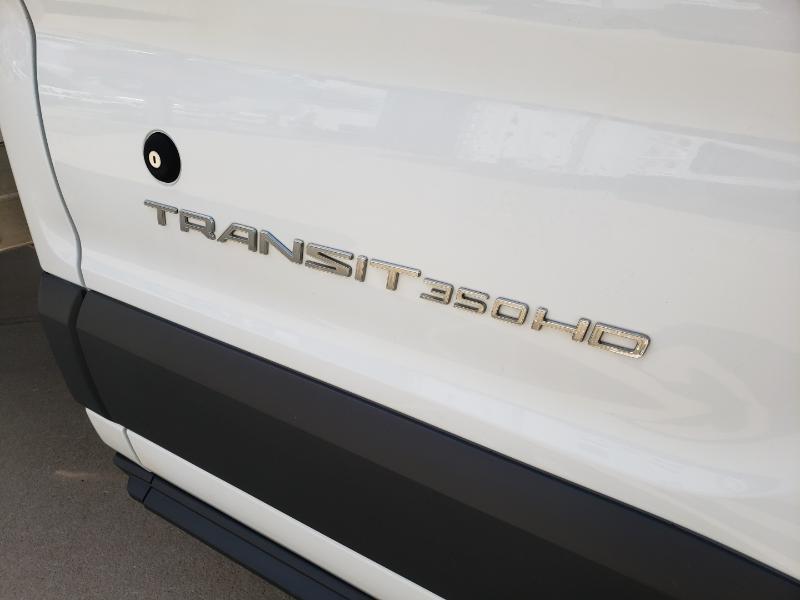Ford Transit T-350 HD DRW 2017