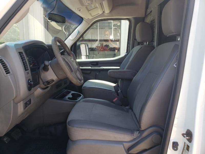 Nissan NV Cargo 2500 HD S V6 High Roof 2016