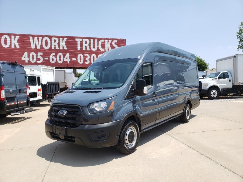 Ford Transit 250 Van High Roof w/Sliding Pass. 148-in. WB EL 2020