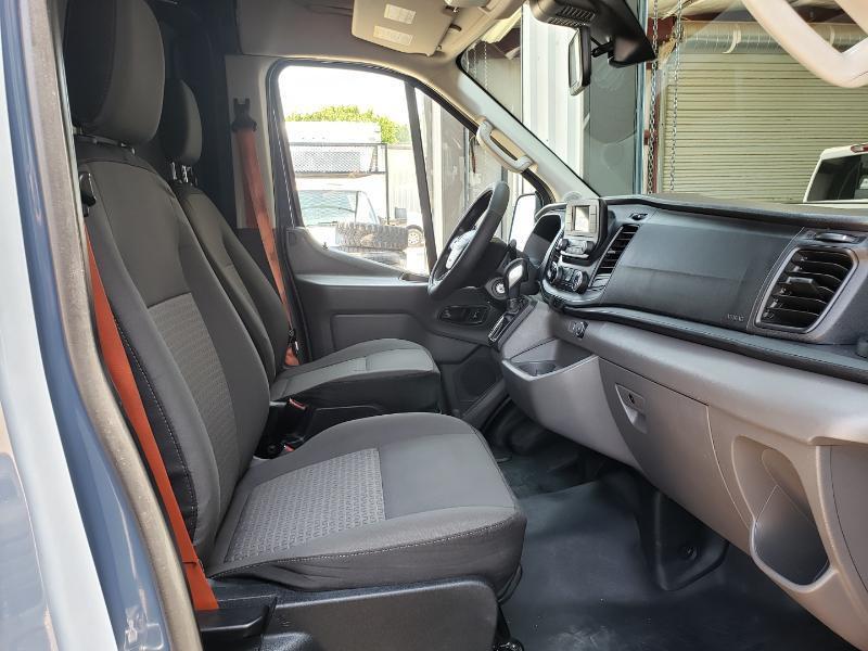 Ford Transit 250 Van High Roof w/Sliding Pass. 148-in. WB EL 2020