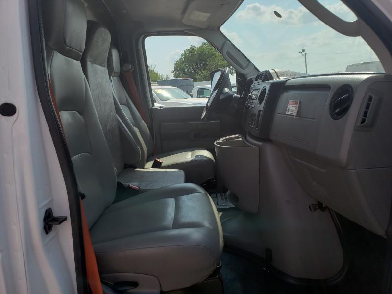 Ford Econoline E350 2019