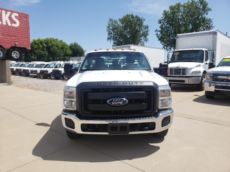 Ford F-350 SD XL DRW 2WD 2012