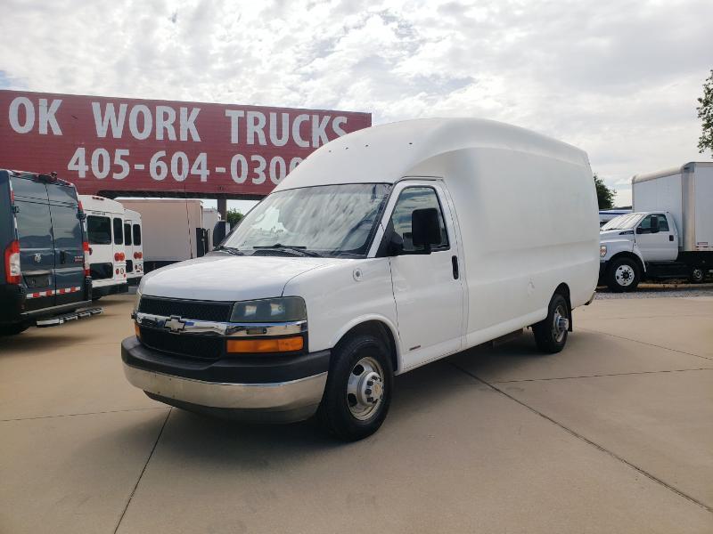 Chevrolet Express G3500 2010
