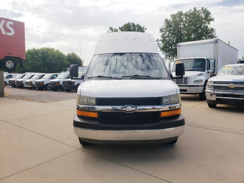 Chevrolet Express G3500 2010