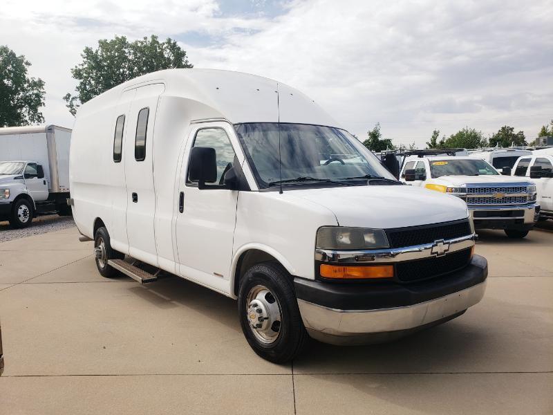 Chevrolet Express G3500 2010