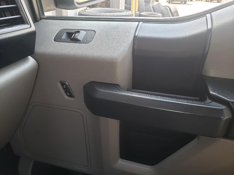 Ford F-150 XL 8-ft. Bed 2WD 2016