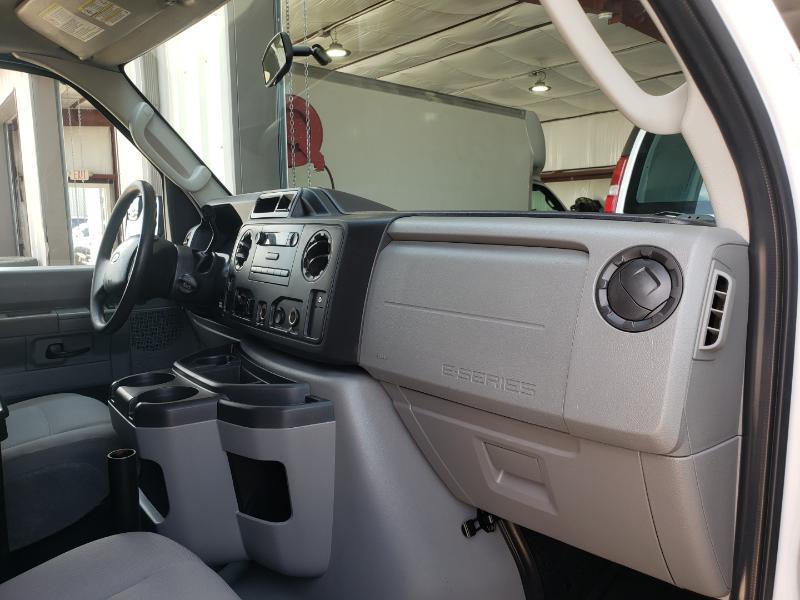 Ford Econoline E-150 2013
