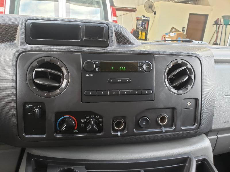 Ford Econoline E-150 2013