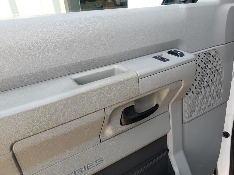 Ford Econoline E-150 2013