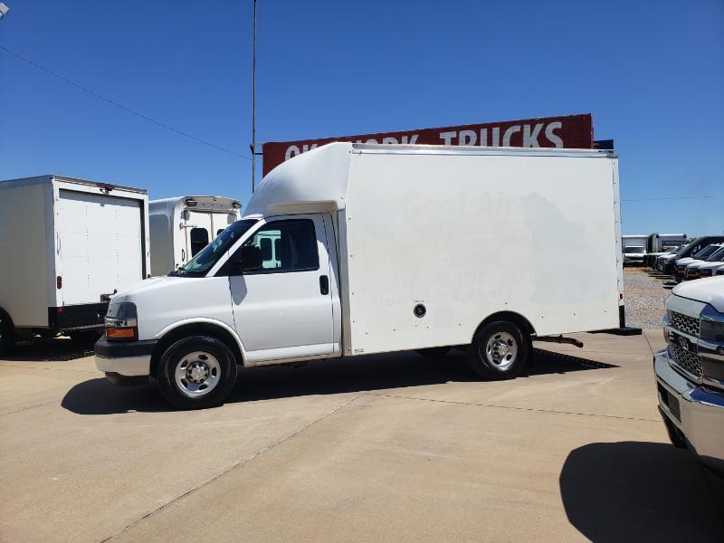 Chevrolet Express G3500 139" 2020