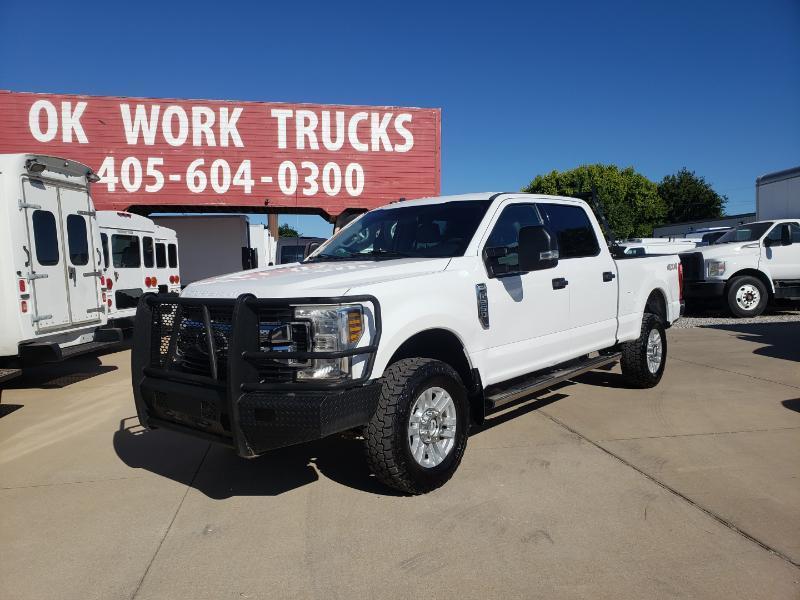 Ford F-250 SD XLT Crew Cab 4WD 2019