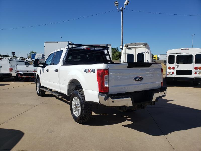 Ford F-250 SD XLT Crew Cab 4WD 2019