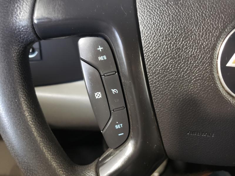 Chevrolet Silverado 2500HD Work Truck Long Box 2WD 2011